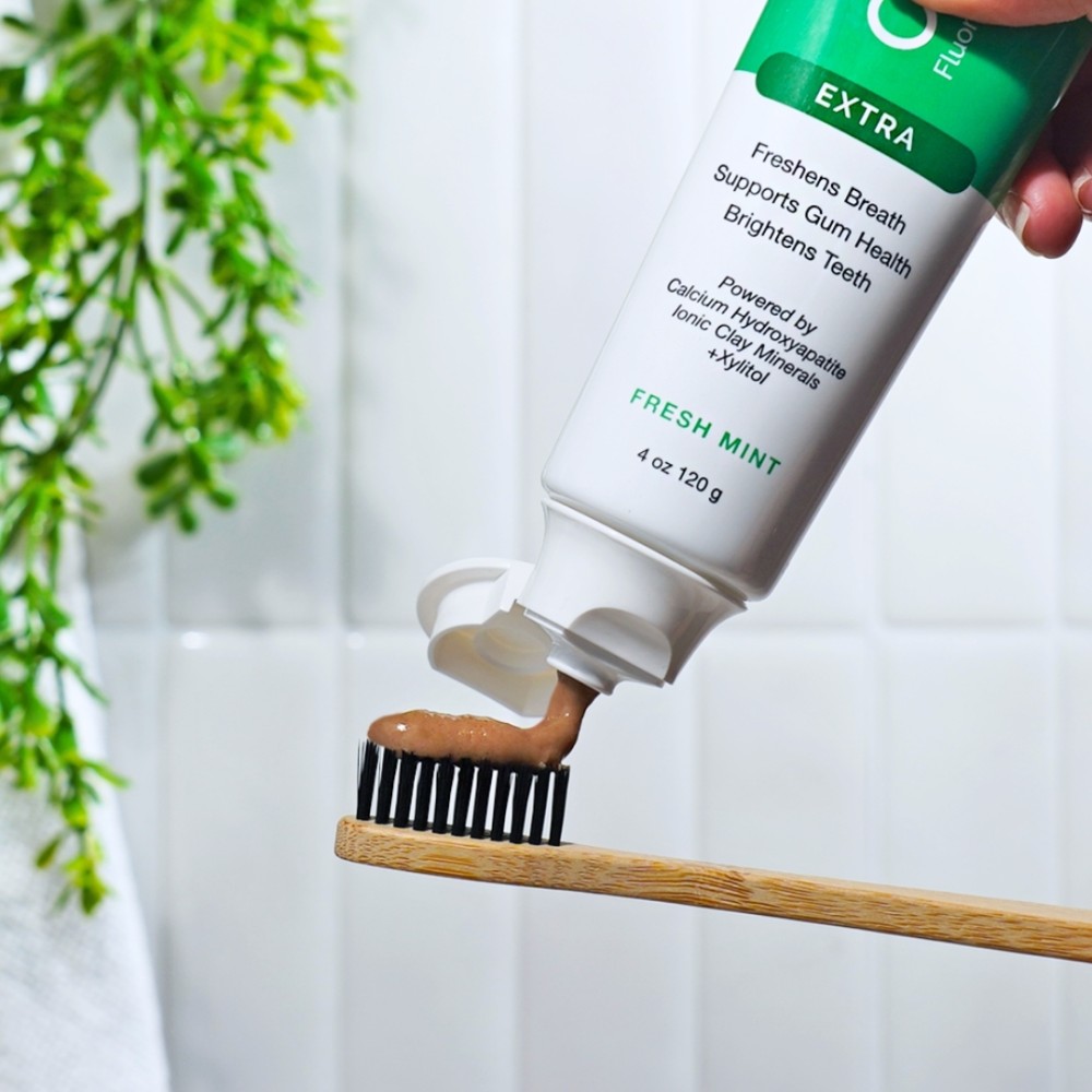 ClayBrite Extra Toothpaste 4oz image